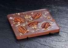 Tafelschokolade 40% PEKANNUSS Rauchsalz 72g / Kevin Kugel Chocolatier